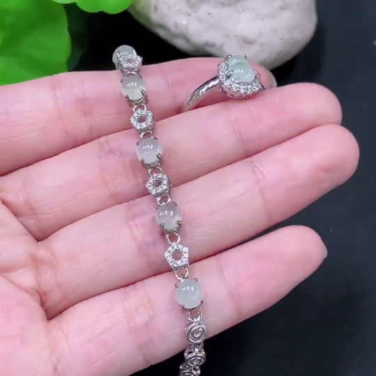 F33943542 Jadeite Cabochon Ring + Bracelet Set Non-Gold Setting Adjustable Size