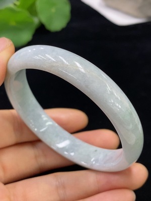 F33928452 Jadeite Round Bracelet Size 57.2 Total Weight Approx. 41.25g With Crack