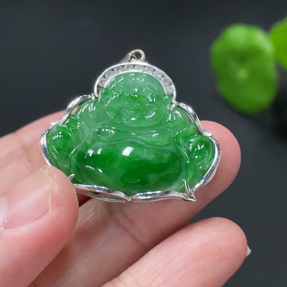 F34018698 Jadeite Buddha Pendant with Non-Diamond Setting, Main Body Approximately 70% Au, Total Weight Approximately 5.43g
