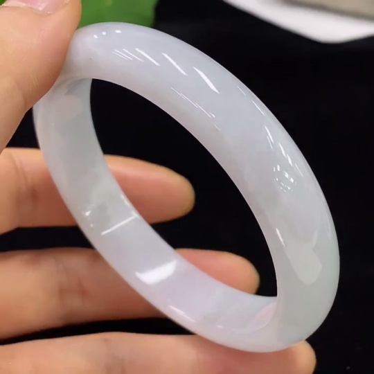 F34948238 Jadeite Round Bracelet Size 57.7 Total Weight Approx. 55.26g