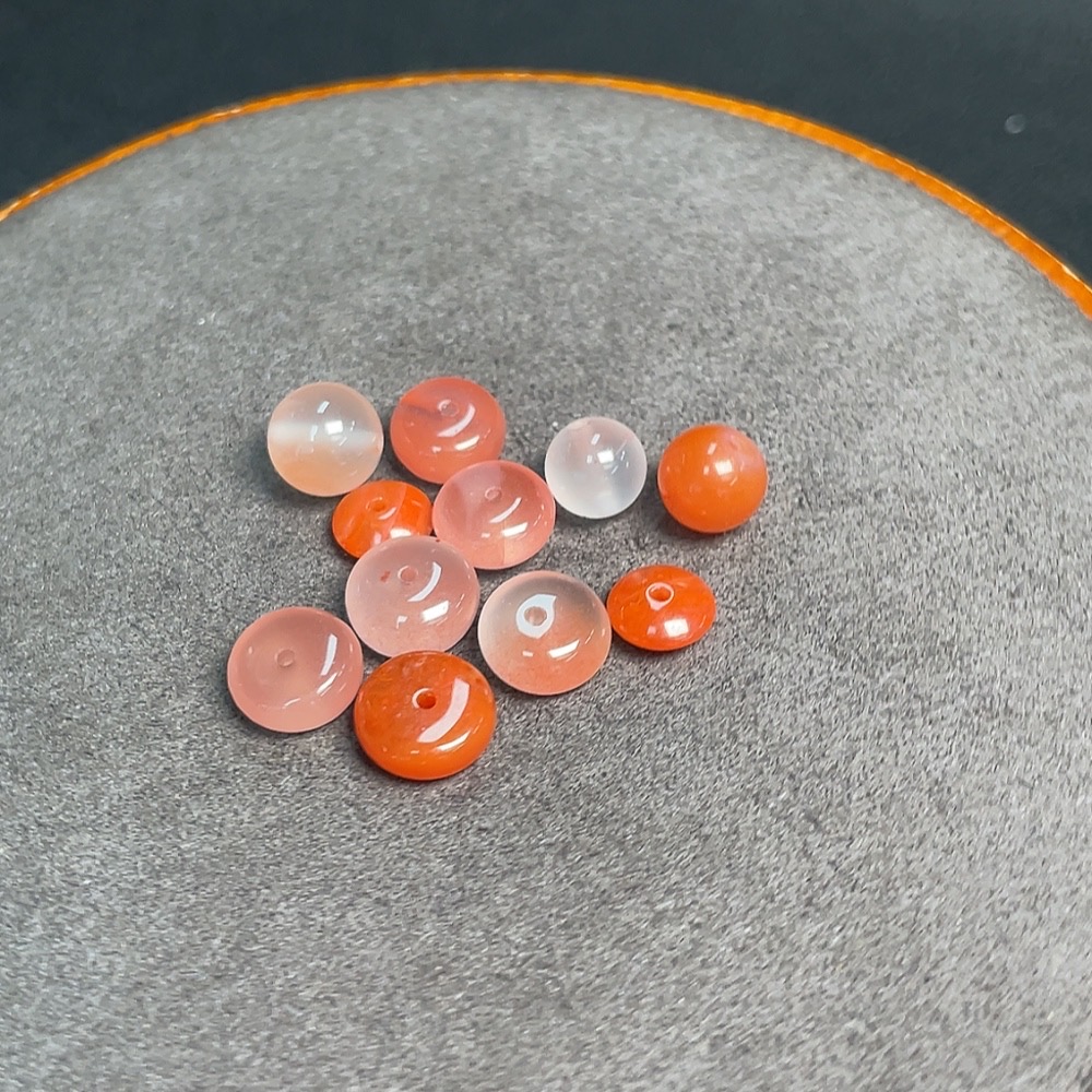 C33920856 South Red Agate Loose Beads Total Weight Approx. 6.7g Sell as a Lot