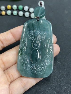 F09266229 翡翠仿古挂件