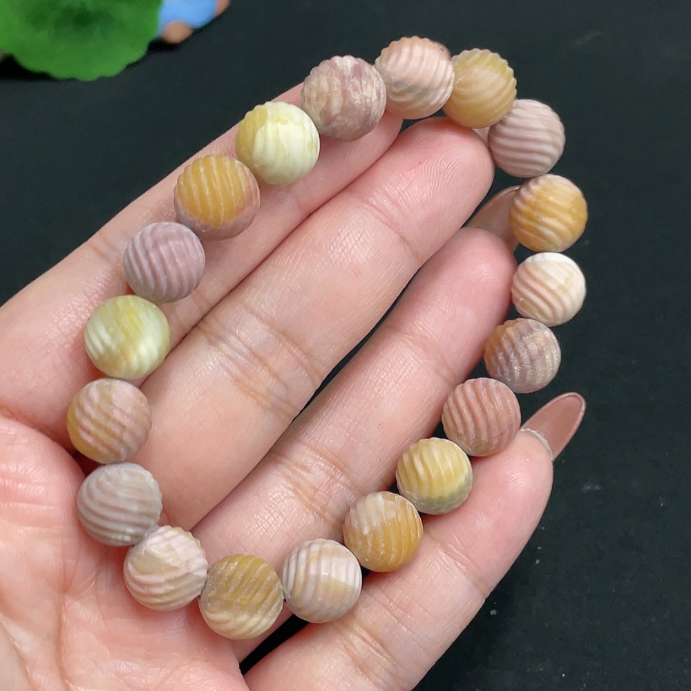 H35101176 Alashan Agate Bracelet, approx. 10.7mm, containing other mineral components, total weight approx. 29.6g