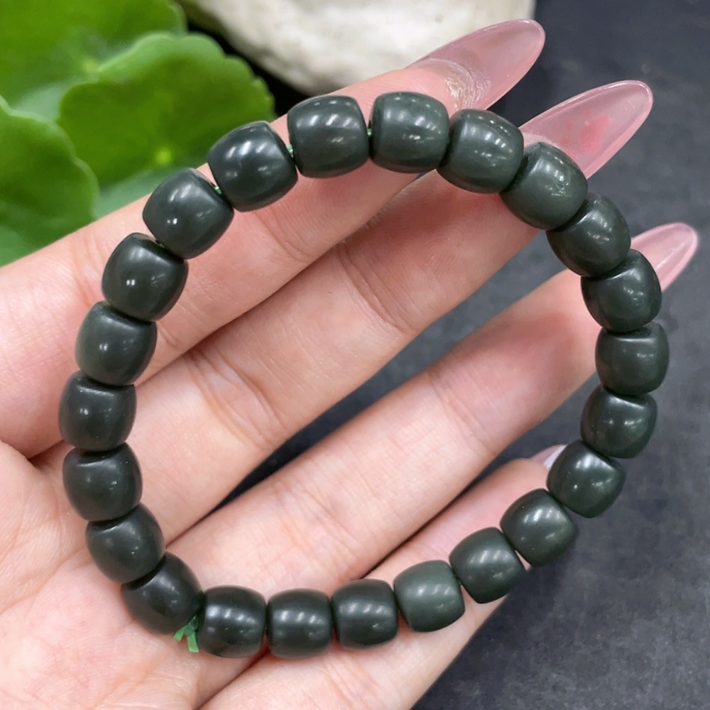 H33841934 Hetian Jade Bracelet, about 7.7mm, total weight about 19.4g