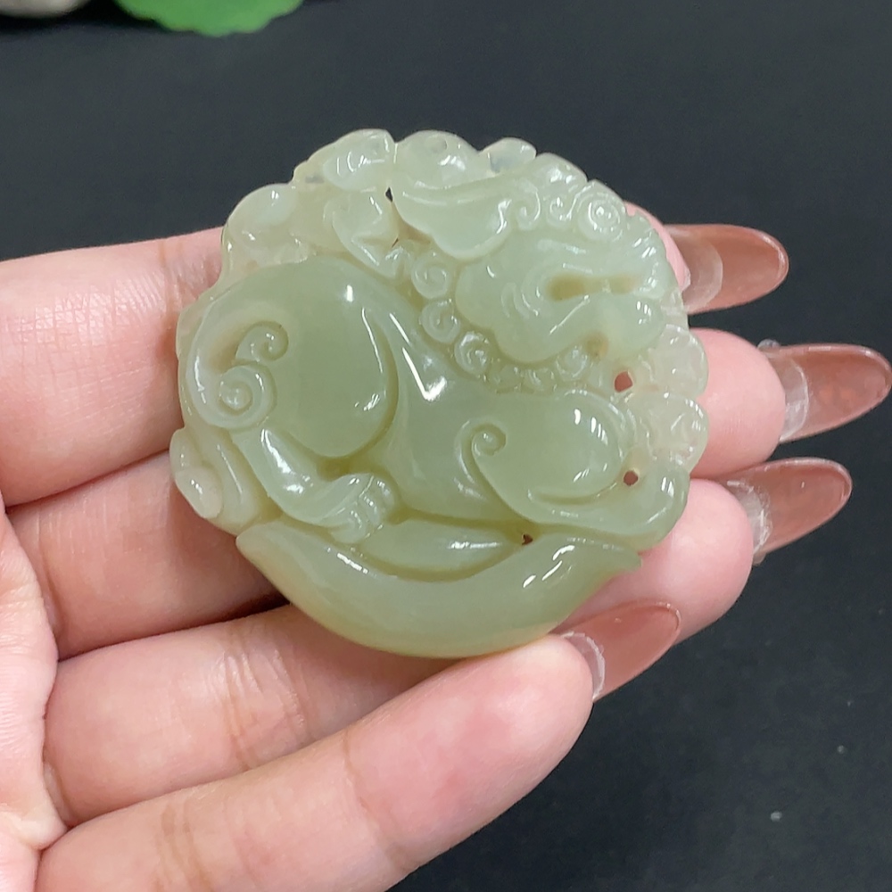 H35101308 Hetian Jade Pendant, Auspicious Beast, Total Weight Approx. 36.3g