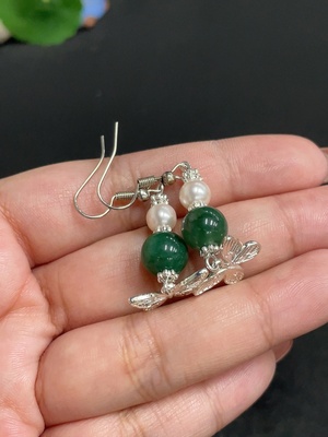 H34010710 African Emerald (Dulong Jade)