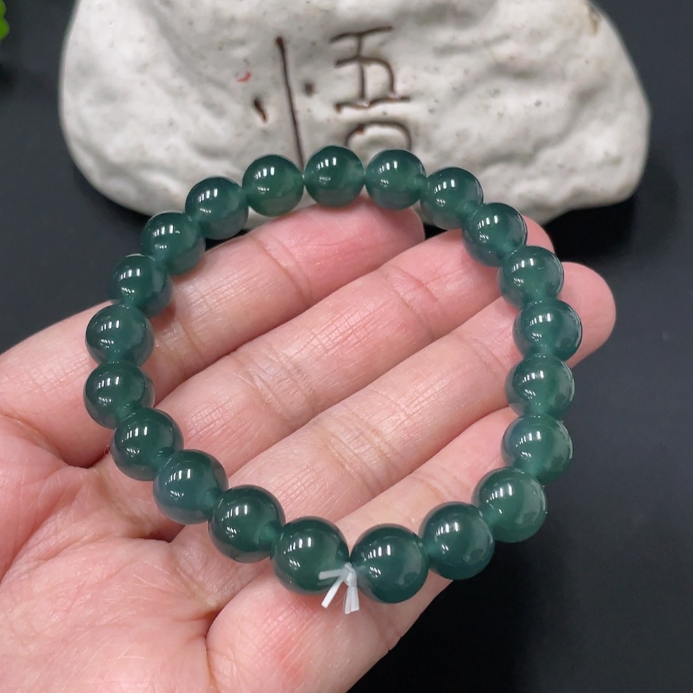 F26963522 Jadeite bead necklace, approximately 8.7mm, total weight about 24.43g