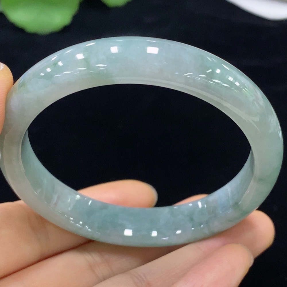 F31651386 Jadeite Regular Bangle Size 57 Total Weight Approx. 48.11g