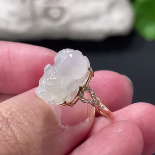 F27071278 Jadeite Pi Xiu Inlaid Ring 18k Gold Setting Size 14 Total Weight Approx. 2.77g