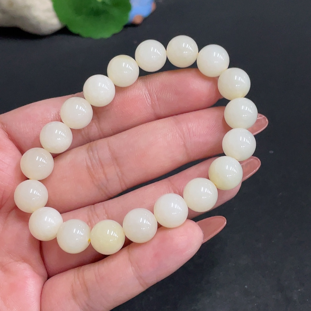 H34005699 Hetian Jade Bracelet   Approx. 9.6mm   Total Weight About 29.5g