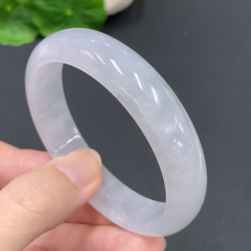 F21320868 Jadeite Round Bangle Size 55.5 Total Weight 46.978g