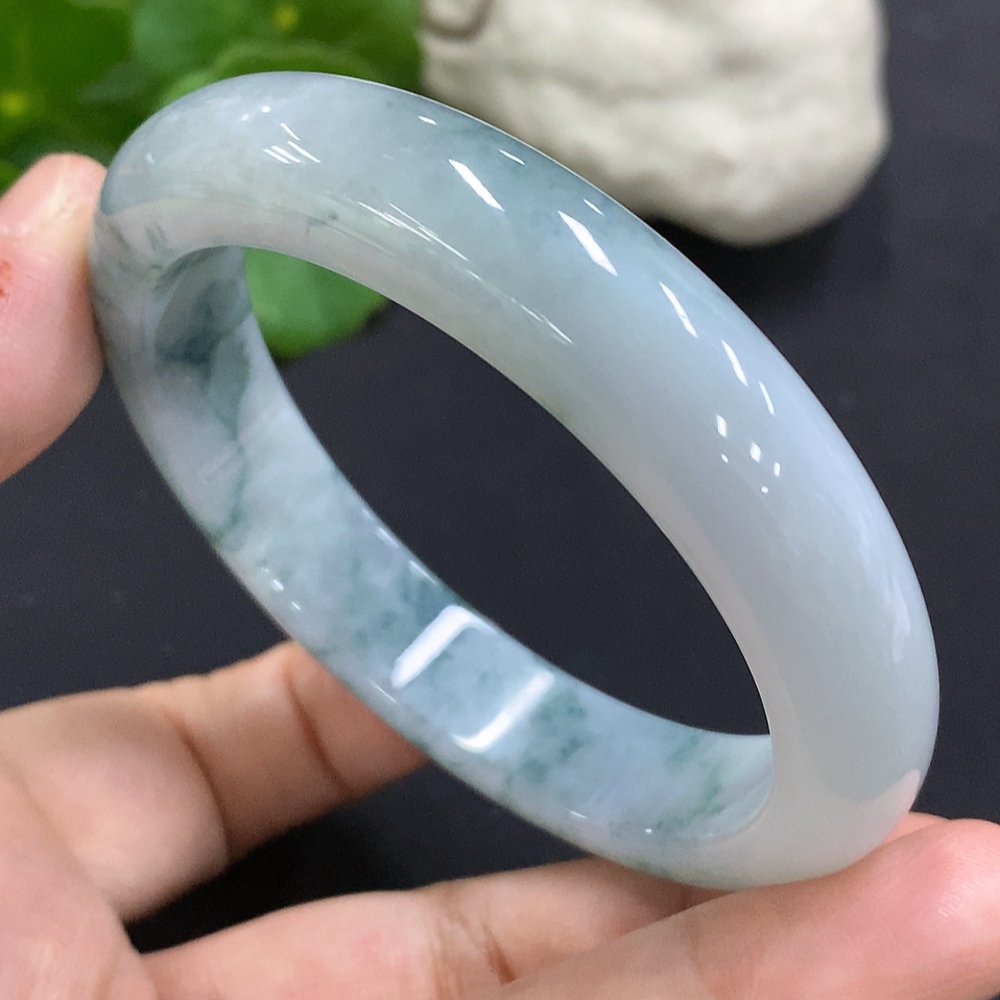 F31621786 Jadeite Regular Bangle Size 56 Total Weight Approx. 58.2g