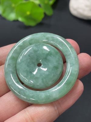 F31631435 JadeiteMother-and-Child Toggle Pendant