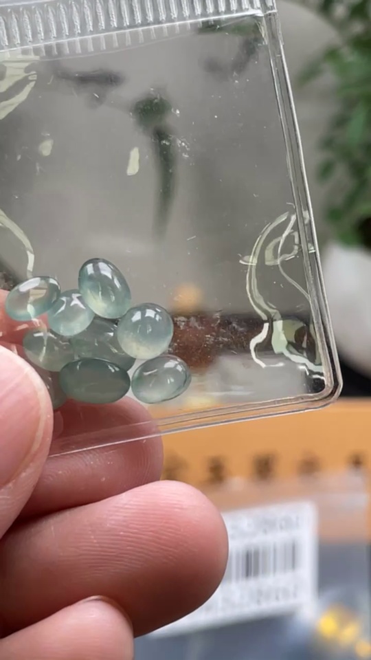 F29432860 Jadeite Cabochon