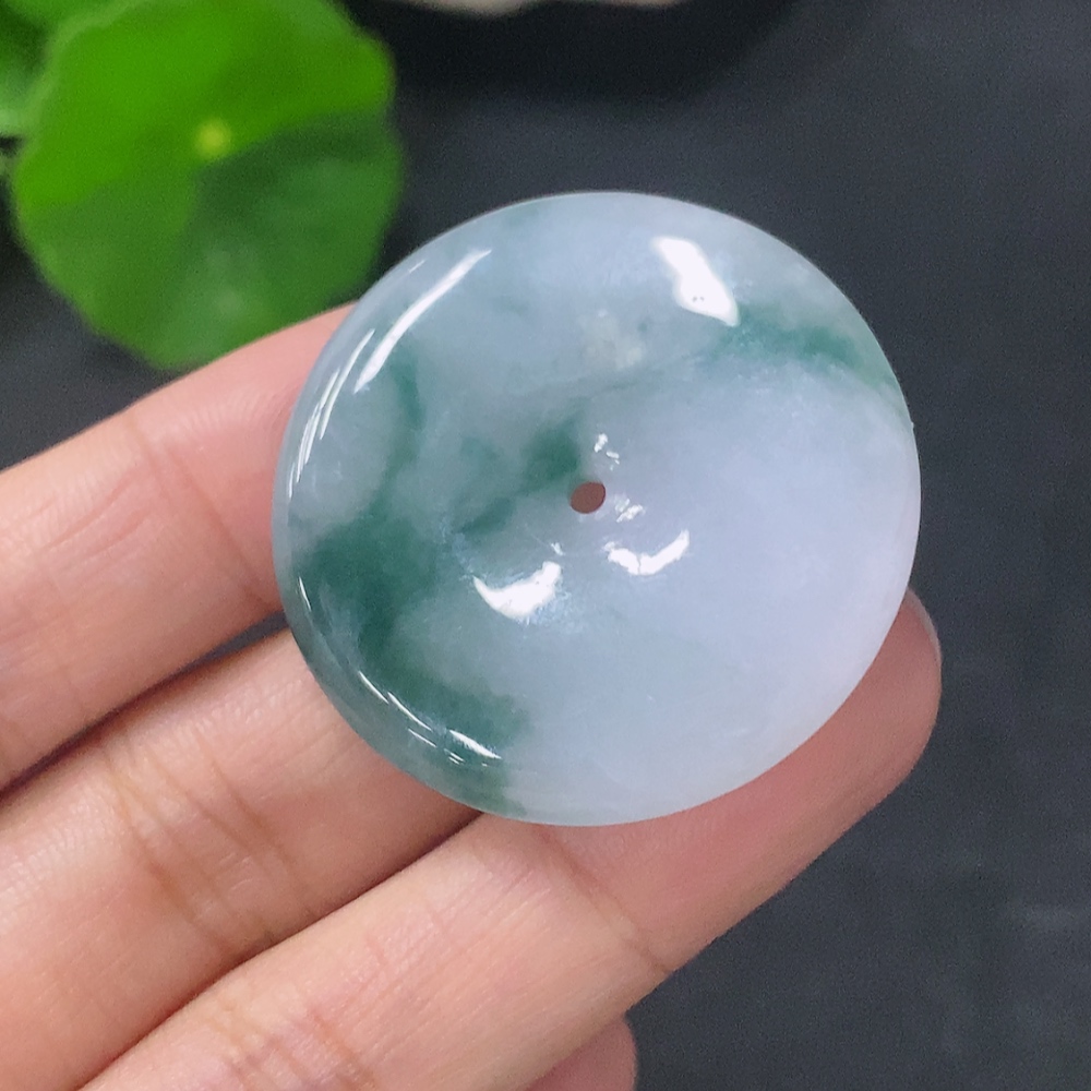 F29351210 Jadeite Pendant Safety Buckle Total Weight Approx. 14g