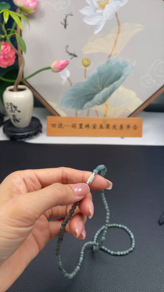 F33831716 Jadeite Bead Necklace Approx. 4.5mm Non-Gold Setting Total Weight Approx. 20.28g