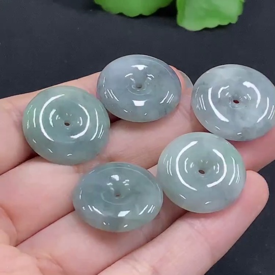 F32788016 JadeitePeace Buckle Pendant (Wholesale Lot)