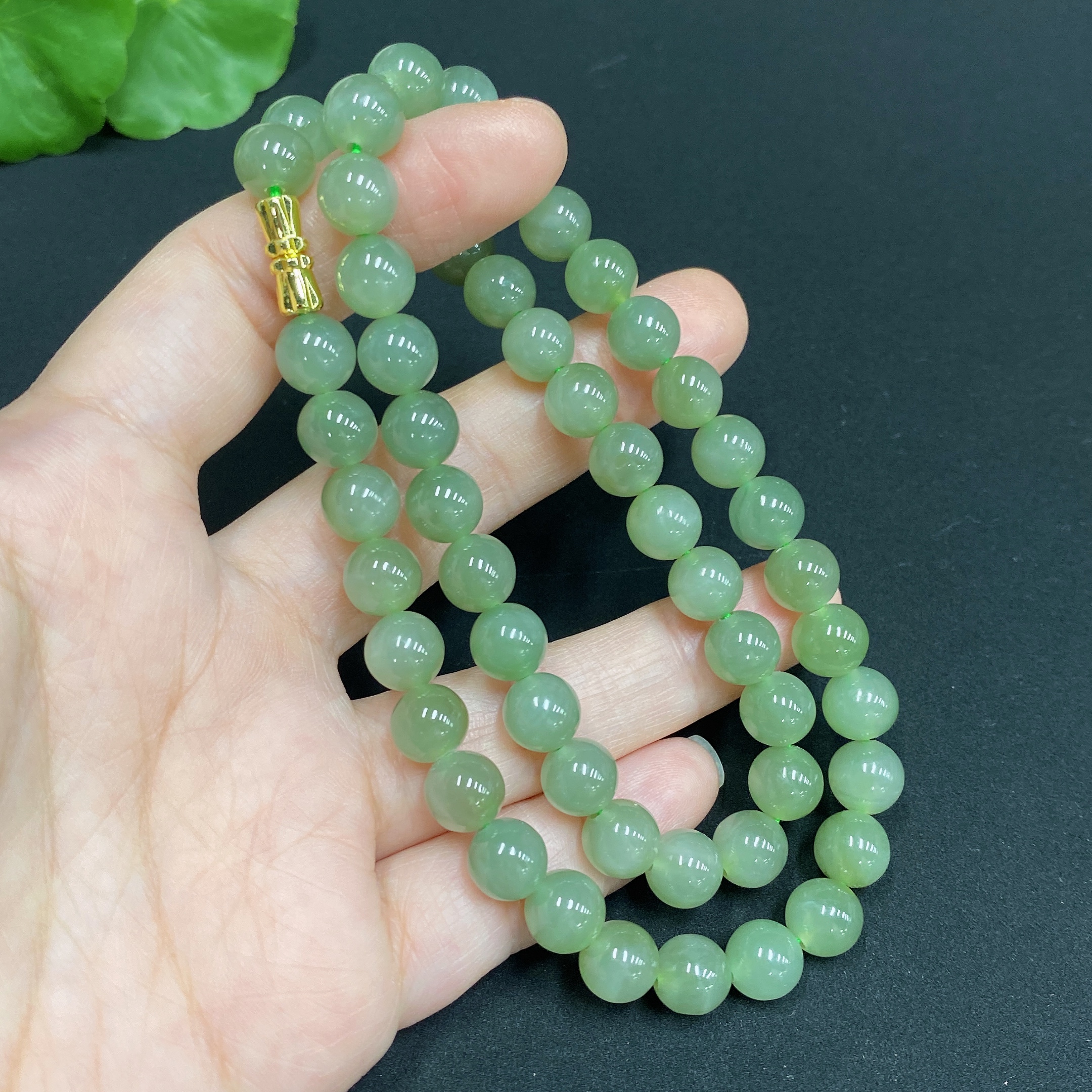 H34971076 Hetian Jade Bead Necklace, Approx. 7.6mm, Total Weight Approx. 40.3g