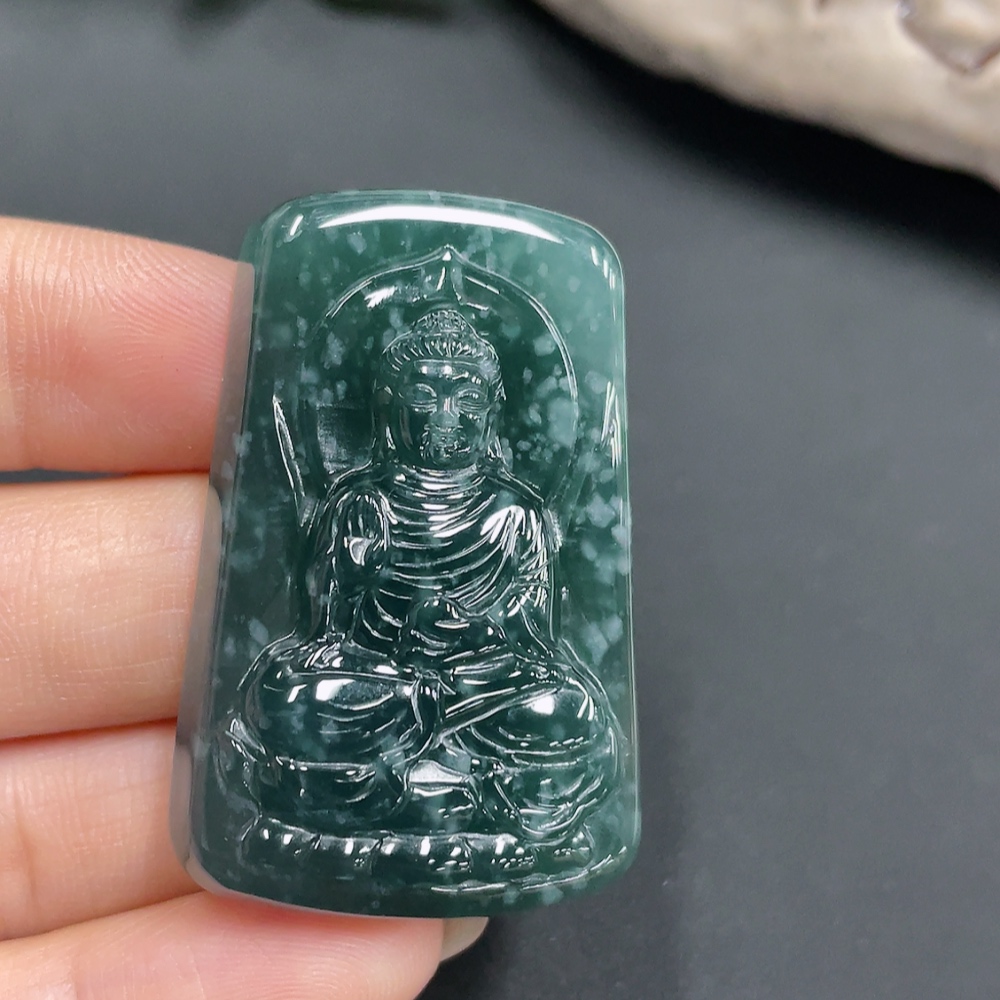 F19151833 Jadeite Pendant Guanyin Total Weight 22.592g