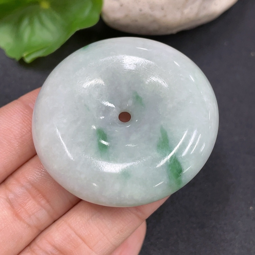 F17847800 JadeitePeace Pendant
