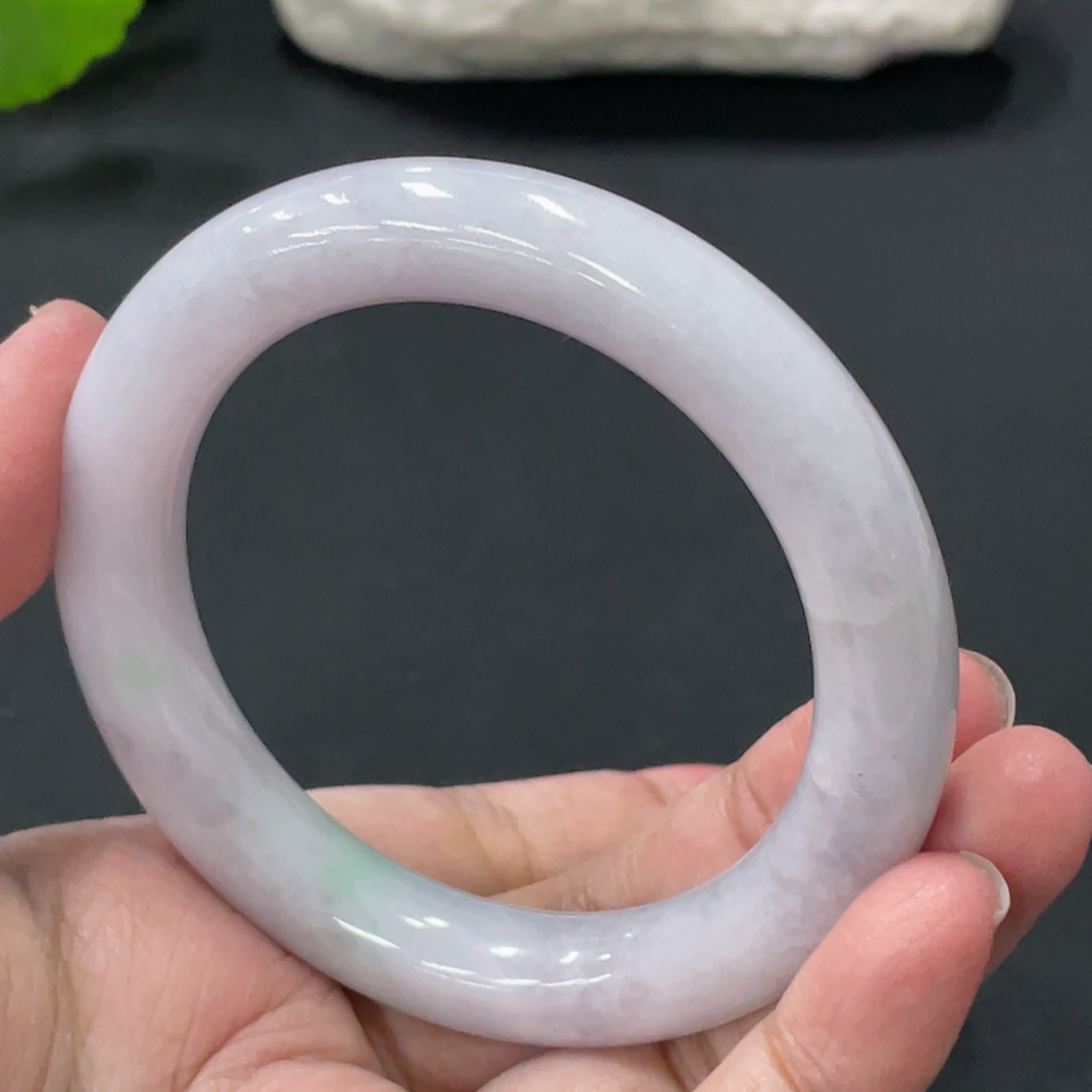 F33838239 JadeiteRound Bangle