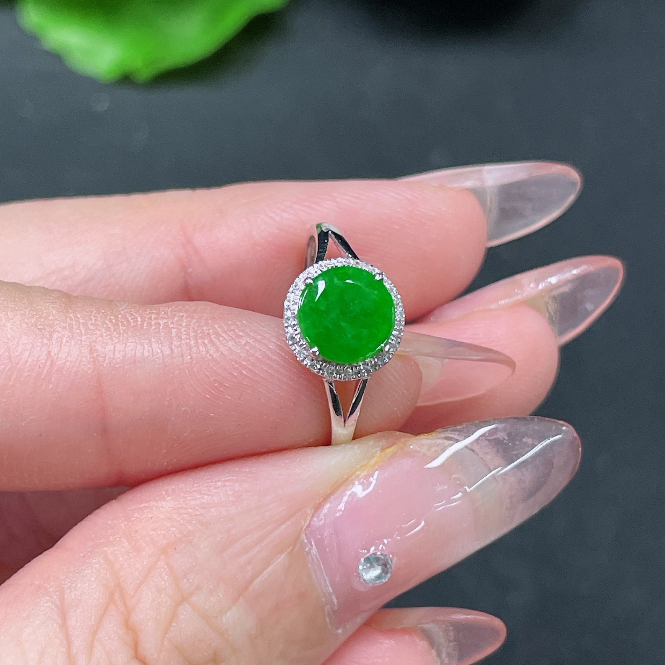 F34021393 Jadeite Ring with 18k Gold and Diamond Accents, Size 9, Total Weight Approx. 1.22g