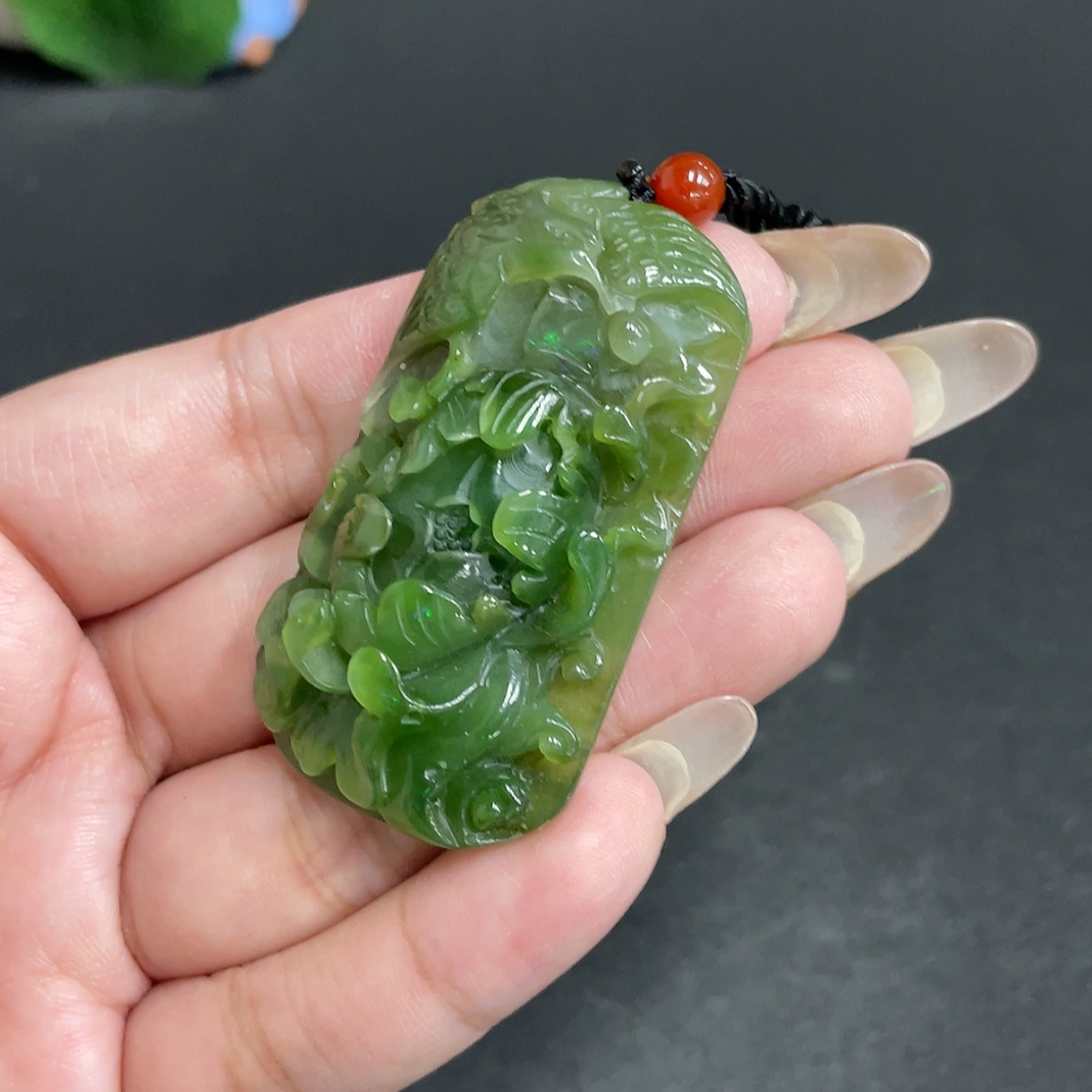 H29422516 Hetian Jade Pendant 'Blossoming Wealth'