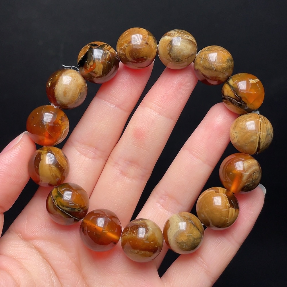 C31640220 Amber and Beeswax Bracelet, Total Weight Approx. 23.9g, Size About 14.3mm