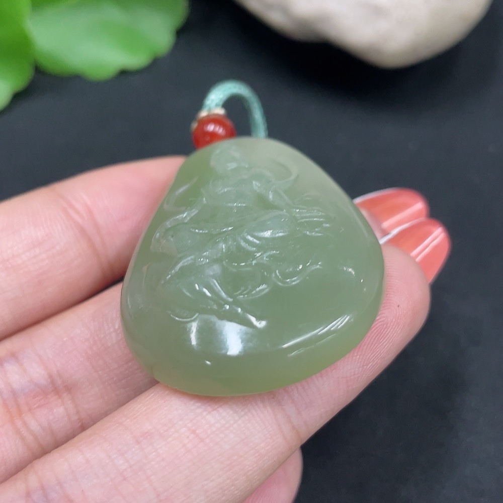 H34061851 Hetian Jade Pendant Guanyin Total Weight (with rope) 22.2g