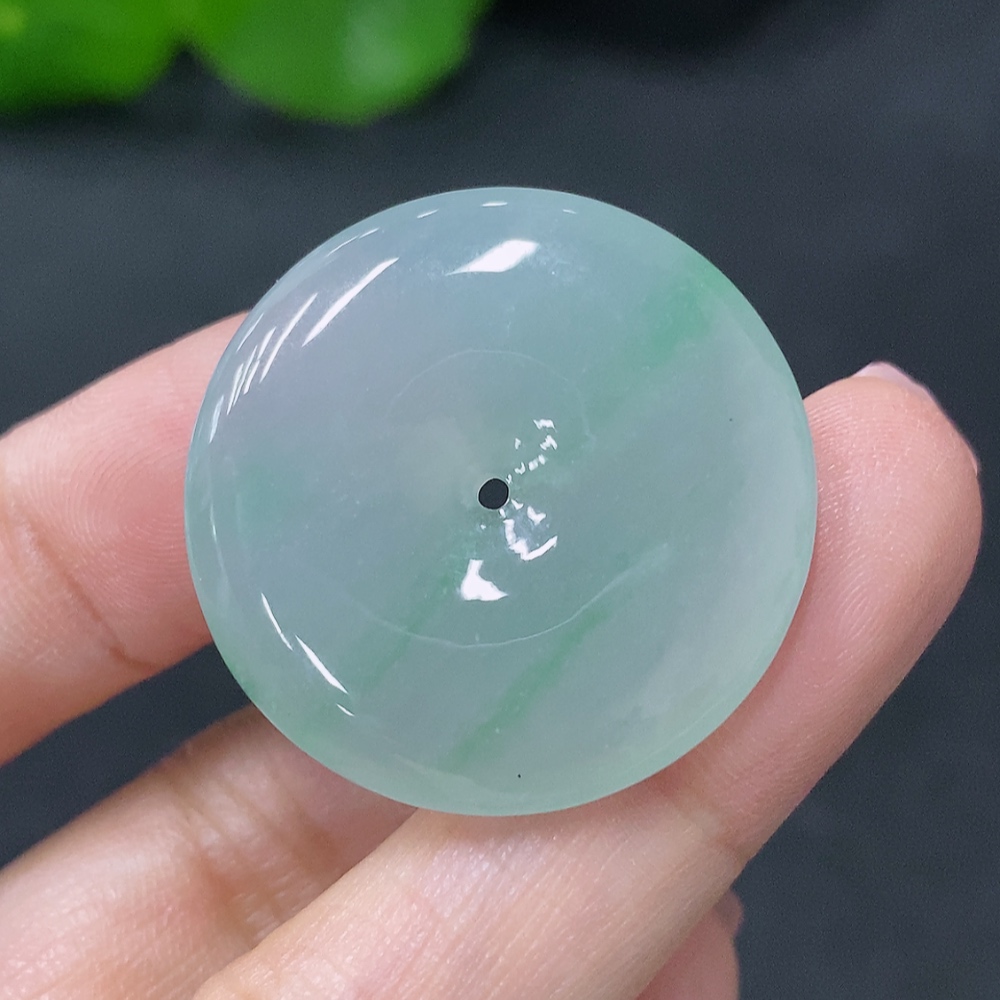 F29321213 Jadeite Pendant Peace Knot Total Weight Approx. 8.12g