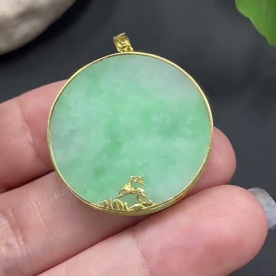 F16706248 Jadeite inlaid pendant 18K gold total weight about 7.3g
