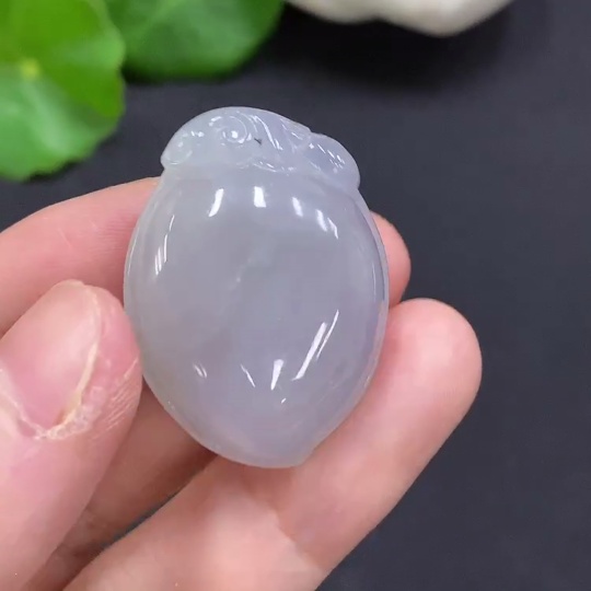 F30569930 Jadeite Peach Pendant Total Weight About 12.5g