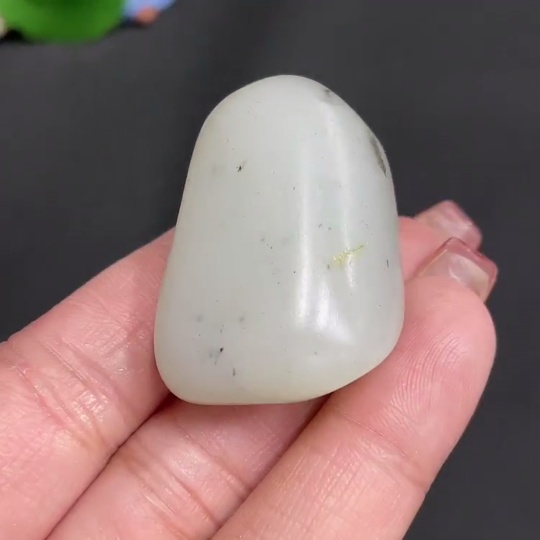 H25932638 Hetian Jade, Total weight approx. 33.4g