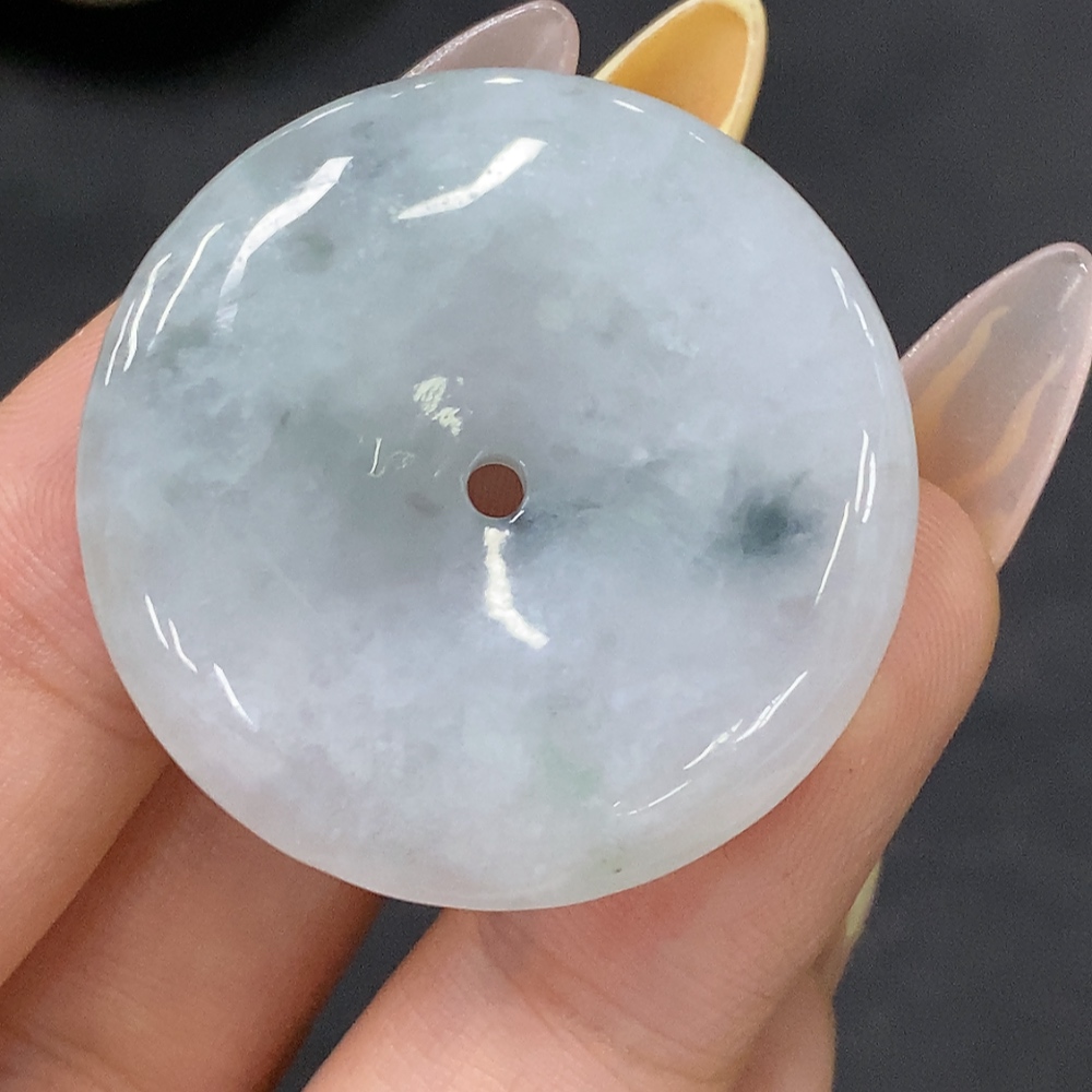 F29416297 JadeitePeace Pendant