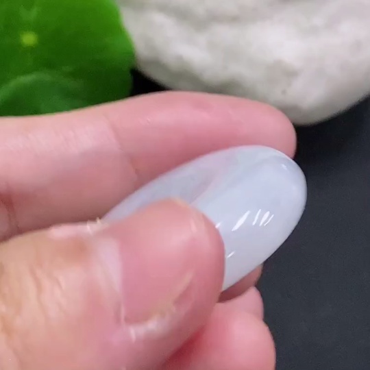 F33883159 Jadeite Peace Knot Pendant, Total Weight Approx. 19.19g