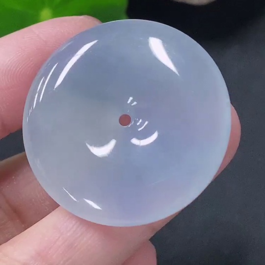 F35088486 Jadeite Pendant Peace Knot, Total Weight Approx. 9.53g