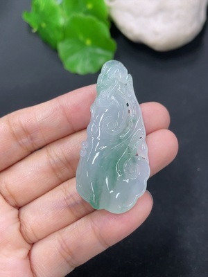 F46486242 翡翠挂件如意 货品总约重13g
