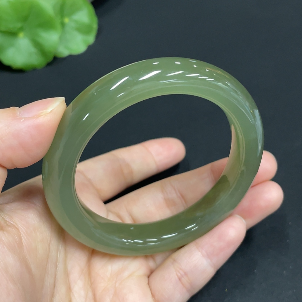 H34072459 Hetian Jade Round Bracelet Size 53.1 Total Weight Approx. 54g