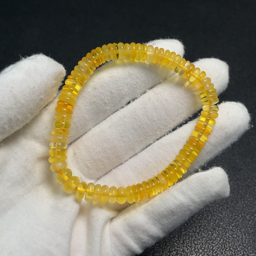 C34009394 Amber Beeswax Bracelet Total Weight Approx. 5.69g Size About 6.8mm