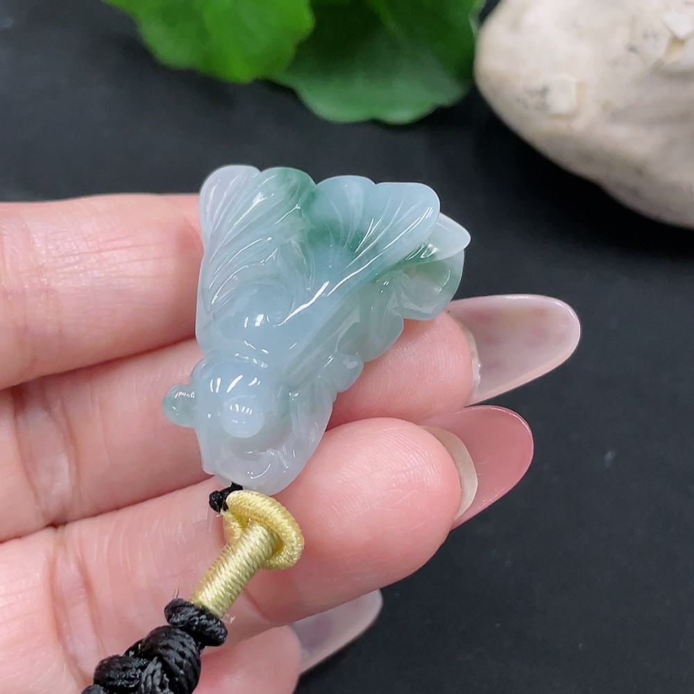 F34032858 Jadeite Pendant Total Weight About 16.7g (Including Rope Weight)