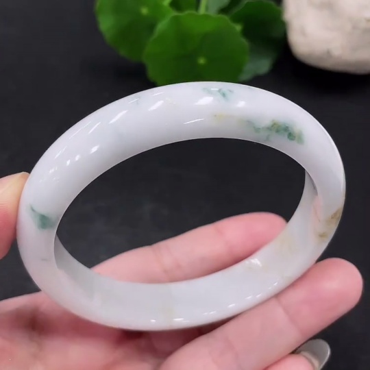F29396714 Jadeite Regular Bangle 60.5 Loop Size Total Weight Approximately 56.3g