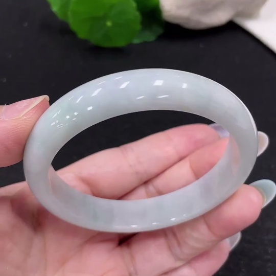 F33873801 Jadeite Round Bangle Size 58.2 Total Weight Approx. 49.8g (Broken)