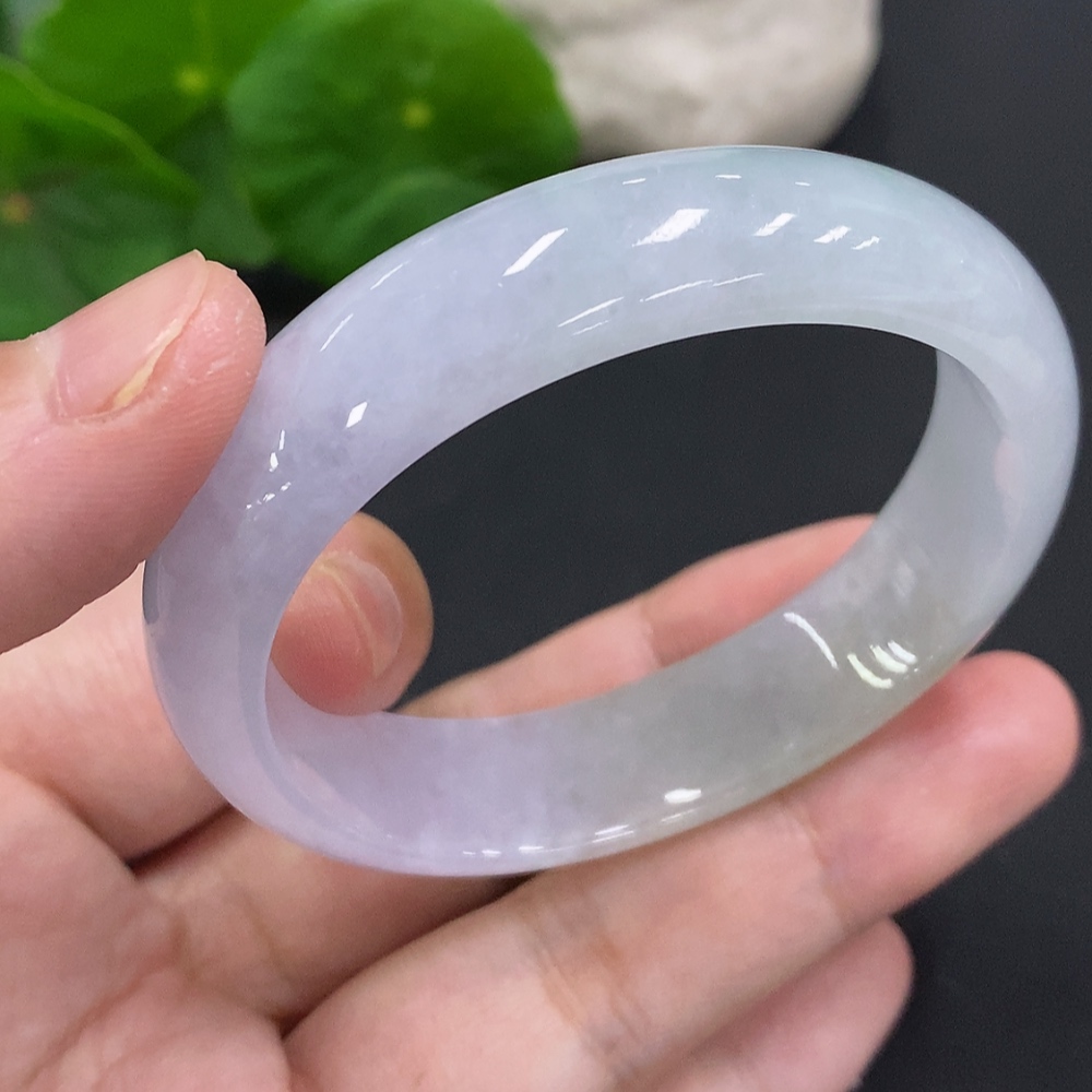 F33857525 Jadeite Concubine Bracelet Size 50/44.6 Total Weight Approx. 39.6g