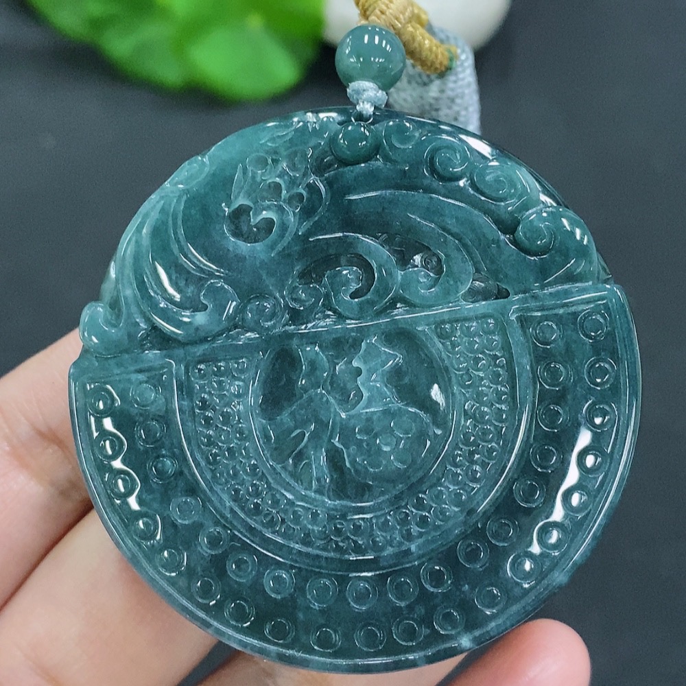 F25852763 Antique-style JadeitePendant with Cord, Total Weight Approx. 85.7g