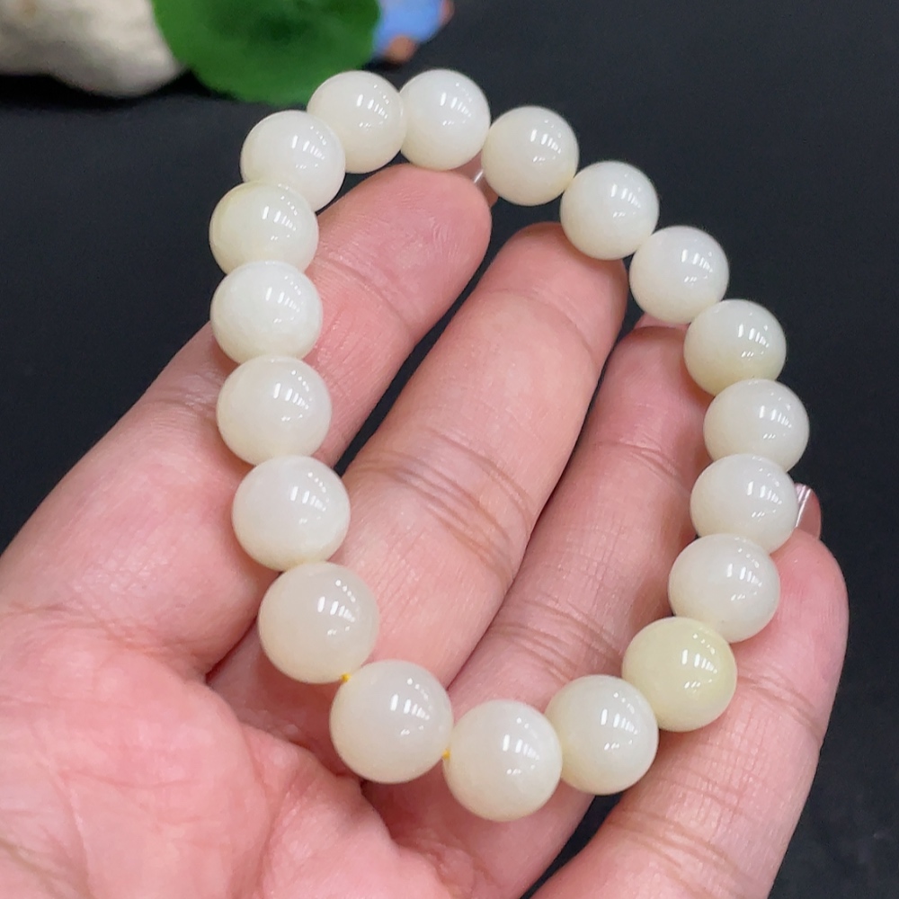 H34005699 Hetian Jade Bracelet   Approx. 9.6mm   Total Weight About 29.5g