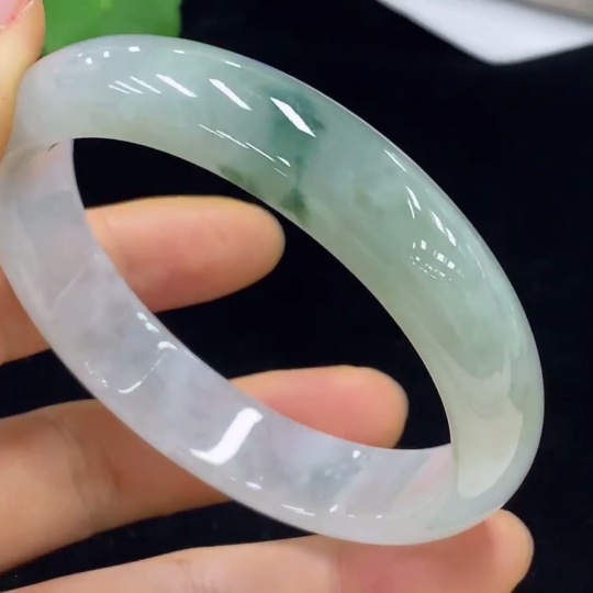 F35094298 Jadeite Regular Round Bangle Size 57.6 Total Weight Approx. 53.27g