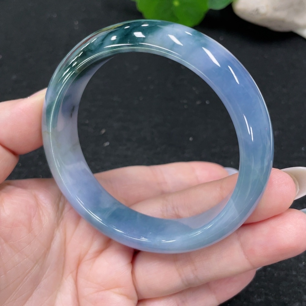 F33872933 Jadeite Round Bracelet Size 56.8 Total Weight Approx. 64.5g (with crack)