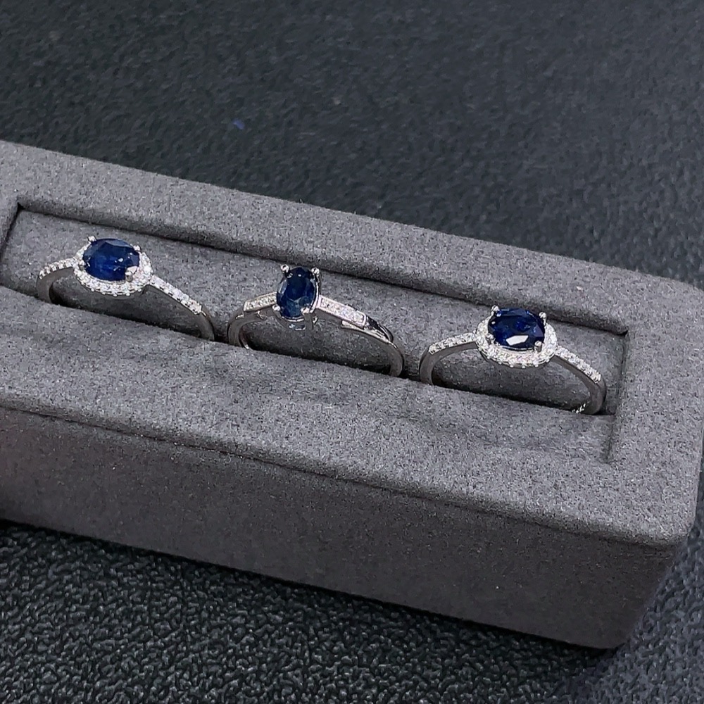 C32718655 Sapphire Ring Non-Gold Adjustable Total Weight Approx.4.4g Sell as a Lot