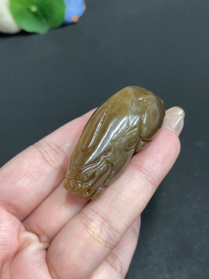 H32781328 Hetian Jade Pendant Auspicious Beast Total Weight About 39.5g