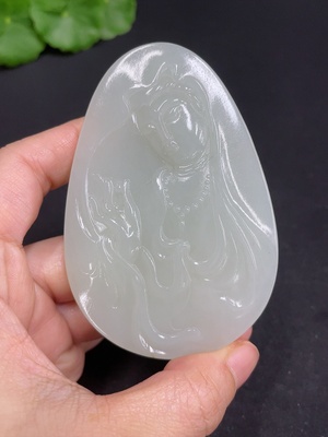 H35103770 Hetian Jade Pendant Guanyin Total Weight Approx. 85.2g
